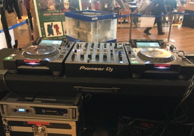 DJ機材設営・調整